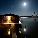 Piekny Dom Na Wodzie!!! Mazury Szlak Wjm