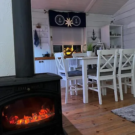 别墅 Piekny Dom Na Wodzie!!! Mazury Szlak Wjm 雷恩