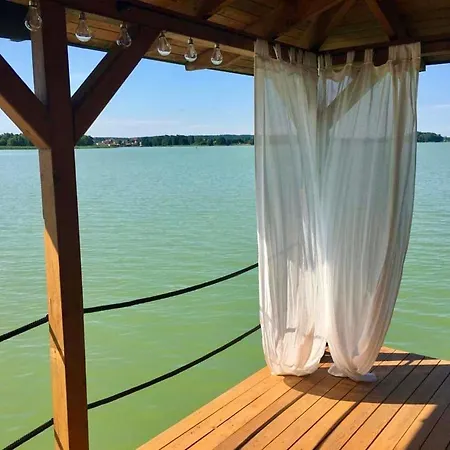 Piekny Dom Na Wodzie!!! Mazury Szlak Wjm 别墅