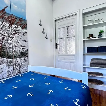 Piekny Dom Na Wodzie!!! Mazury Szlak Wjm 雷恩